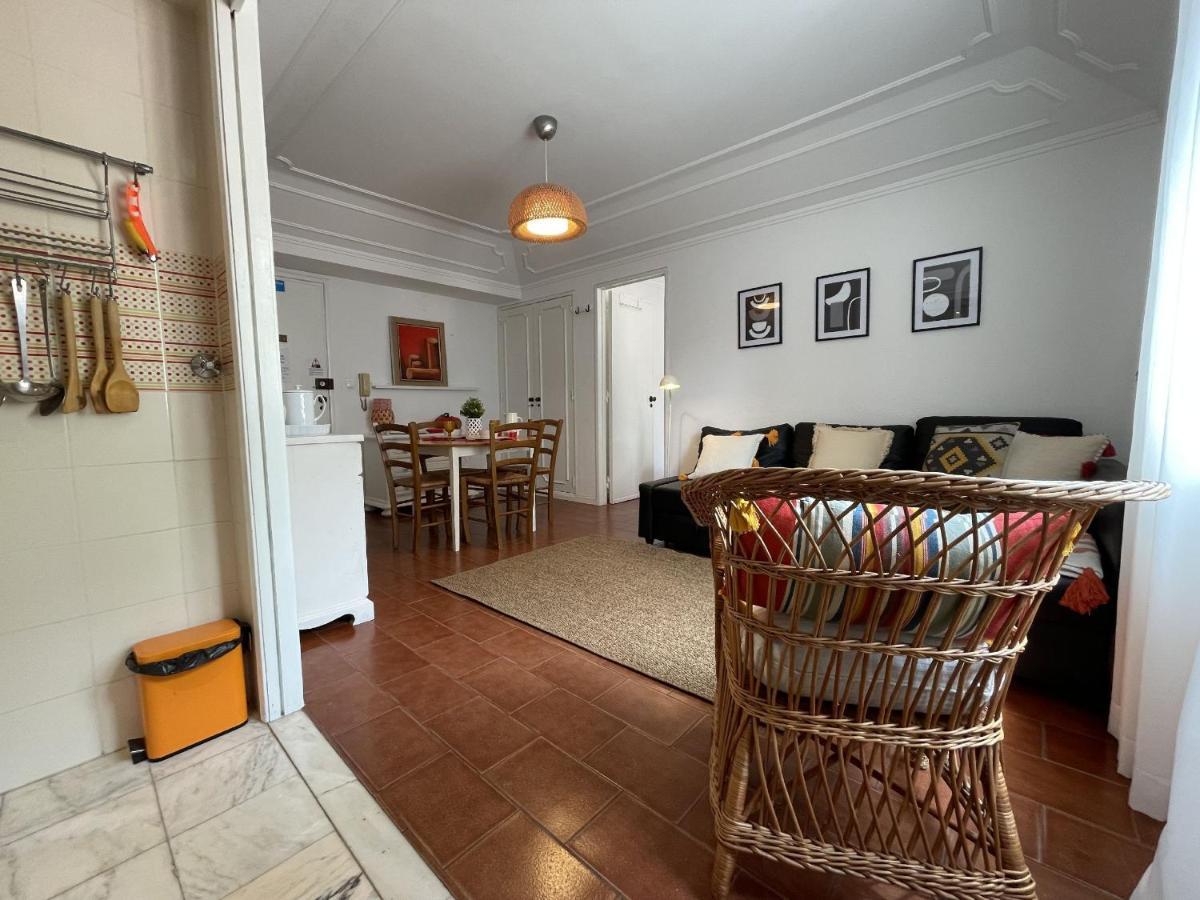 Ribeira Beach Apartment In Cascais Exteriör bild