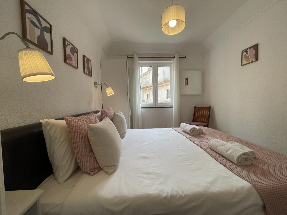 Ribeira Beach Apartment In Cascais Exteriör bild